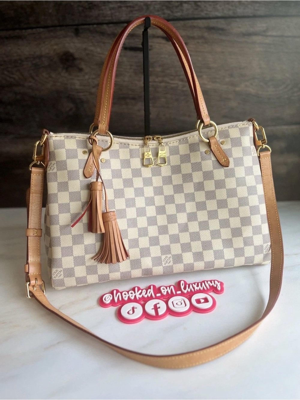 Authentic Louis Vuitton Lymington Damier Azur Canvas Crossbody Handbag Purse